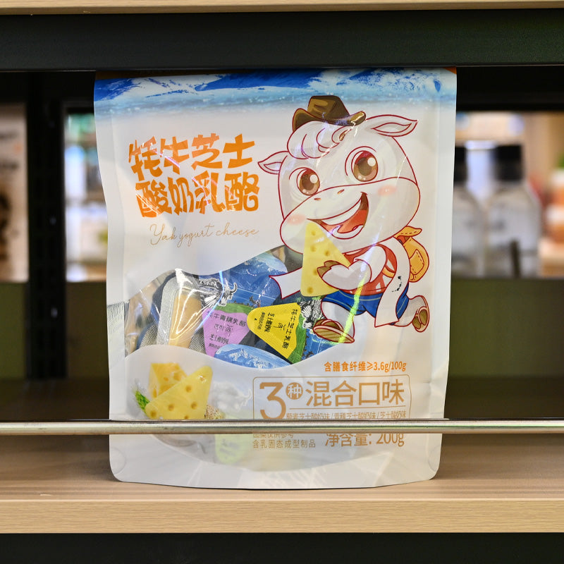 Qinghai specialty yak cheese yogurt cheese mixed flavors plateau characteristic