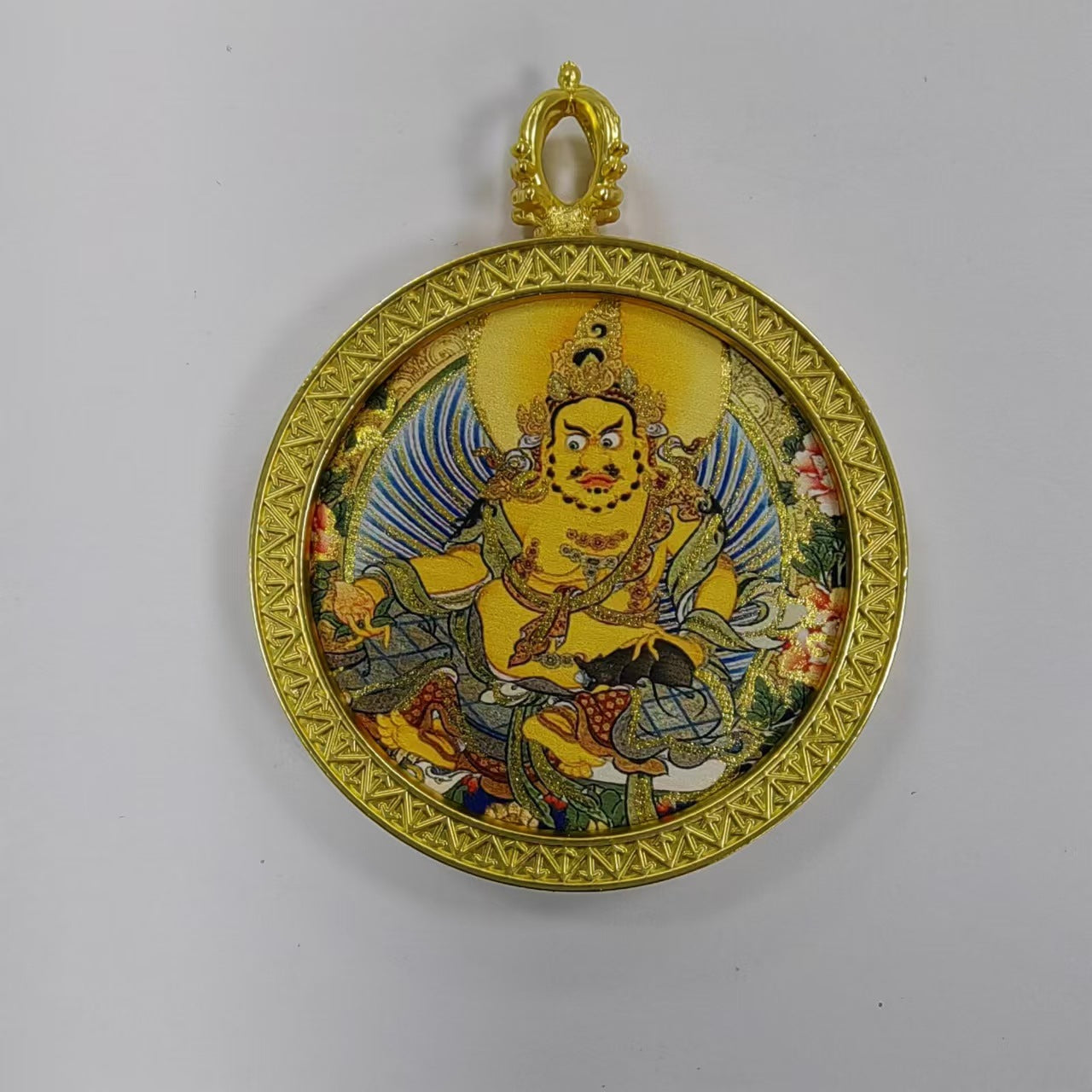 Round golden thangka pendant Beautiful pendant necklace Ancient Chinese pure painting art