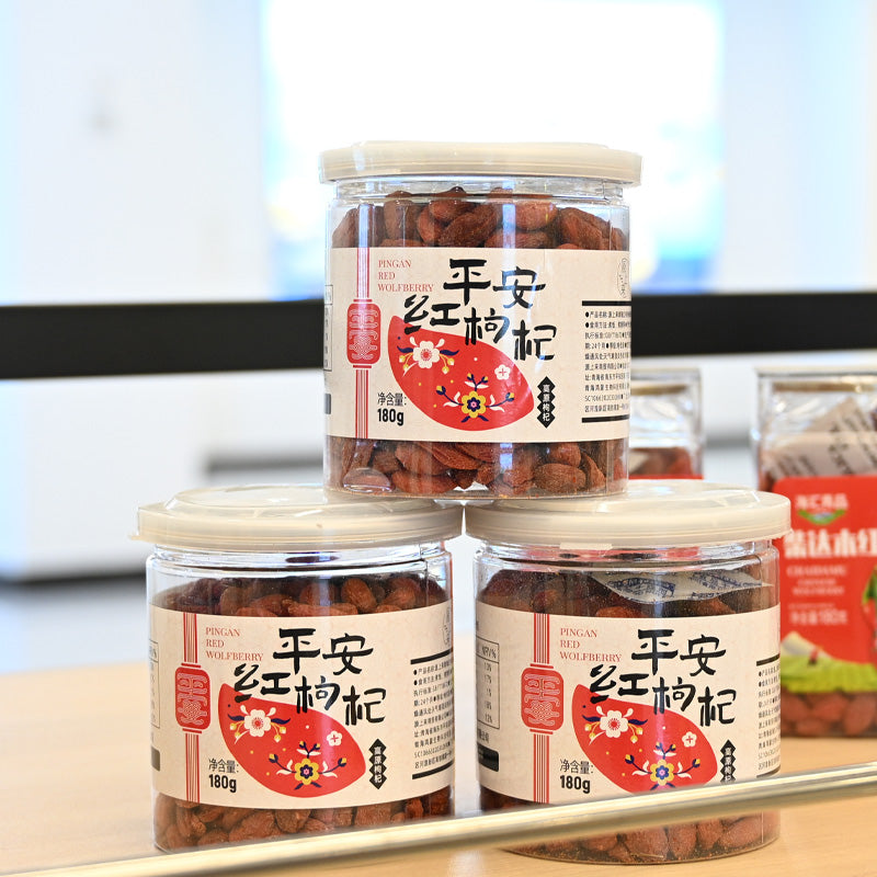 Qinghai specialty red goji berry; rich in nutrition; plateau product; each one selected carefully