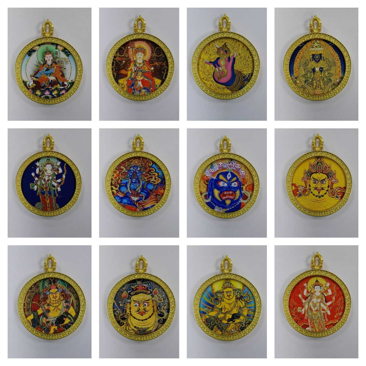 Round golden thangka pendant Beautiful pendant necklace Ancient Chinese pure painting art