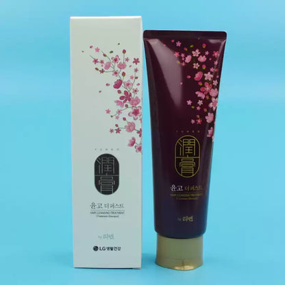 Korean Imported LG ReEn Yungo Shampoo, 2-in-1 Cleanser & Conditioner, Moisturizing, Volumizing, Anti-dandruff Hair Care.   需要我把这款洗发水不同版本（如燕窝、梨与小苍兰）的英文翻译也整理一下吗？